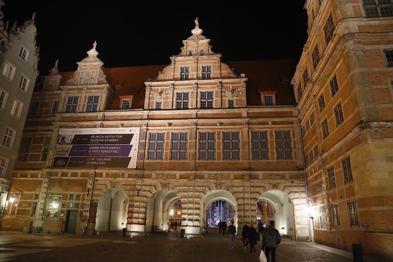 Apart Neptun Gdansk Exterior photo